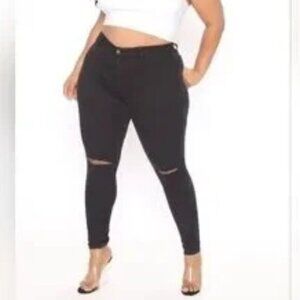 FASHION NOVA canopy high rise black cutout knee distressed jeans size 3X